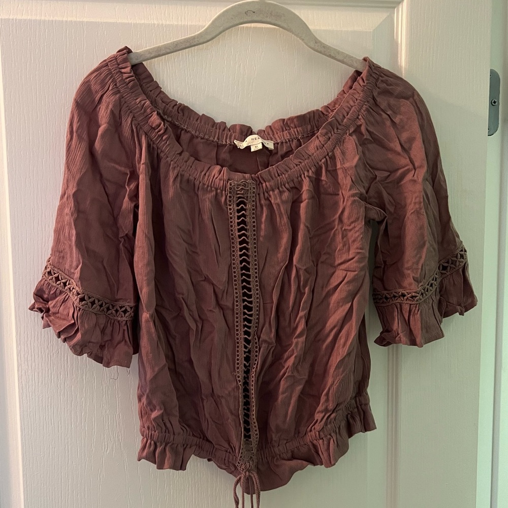LA HEARTS TOP
